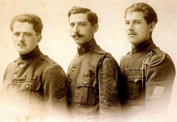 de gebroeders Keunen uit Sint-Huibrechts-Lille - Frans Keunen staat links